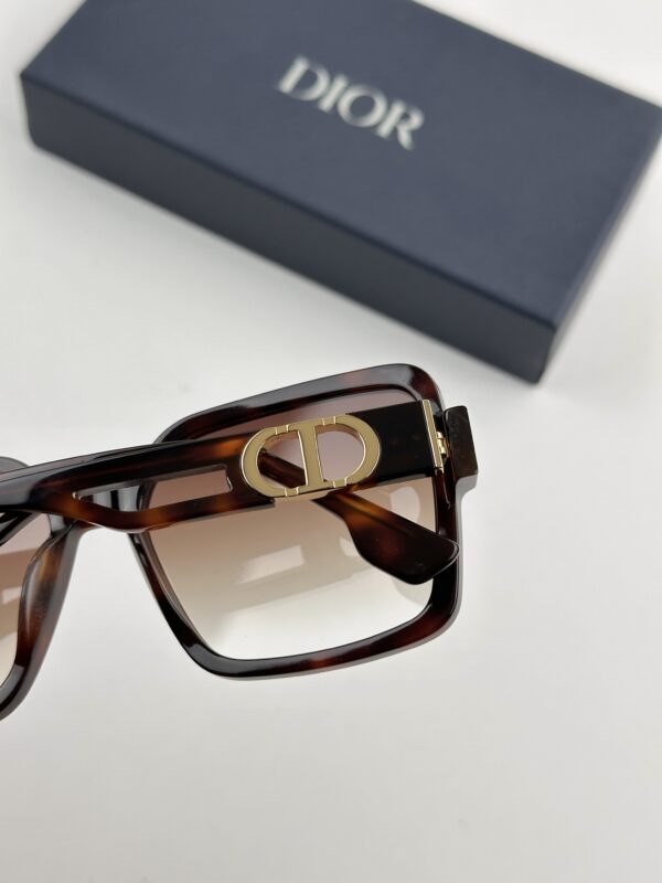 عینک آفتابی دیور مدل CD9059