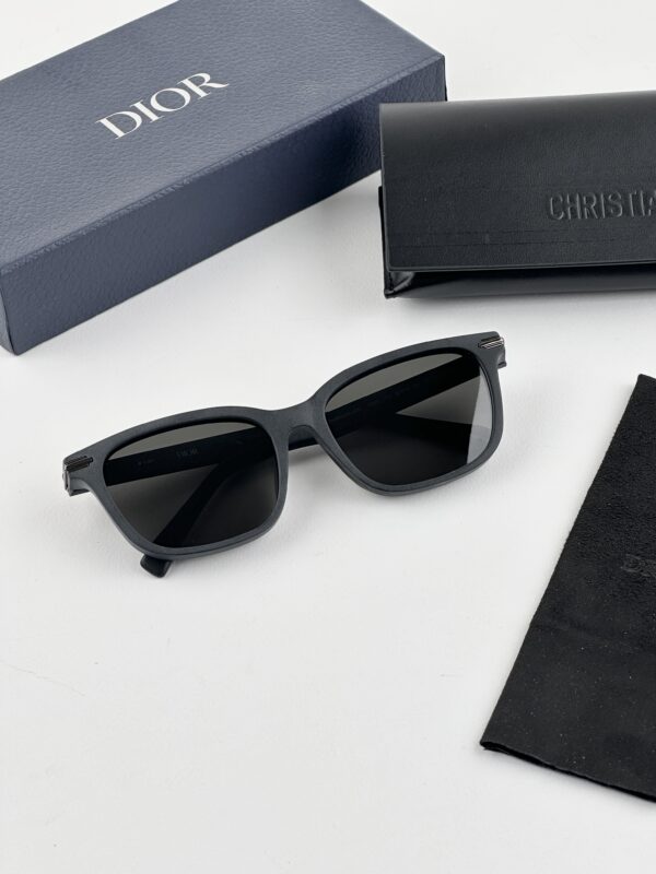 عینک آفتابی دیور مدل DiorBlackSuit SI