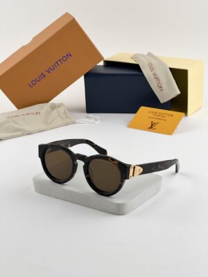 عینک آفتابی برند لویی ویتون مدل Z2088E