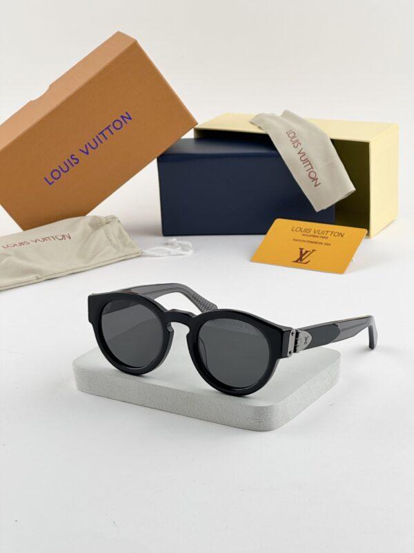 عینک آفتابی لویی ویتون مدل Z2088E