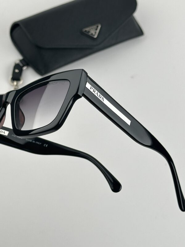 عینک آفتابی پرادا مدل OPR25ZS