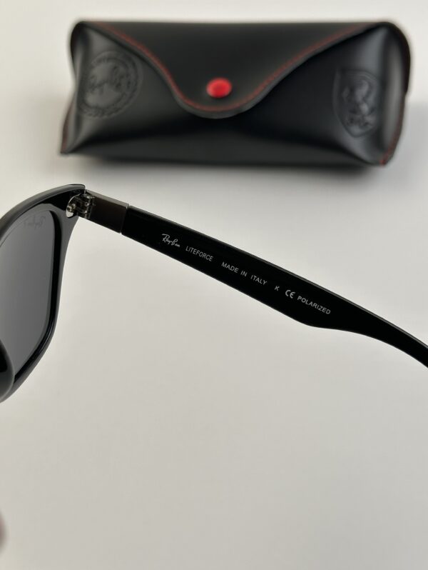 عینک آفتابی ریبن پلاریزه مدل RB 4195-M-F