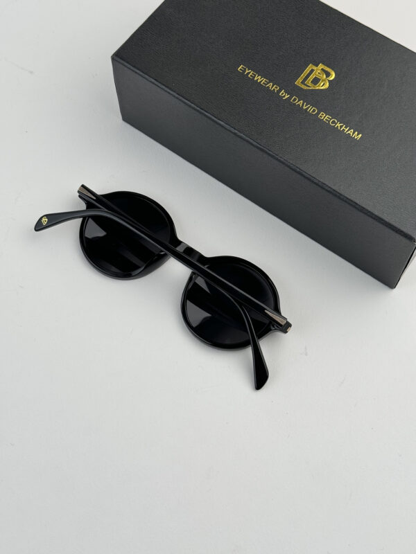 عینک آفتابی برند دیوید بکهام مدل DB1043